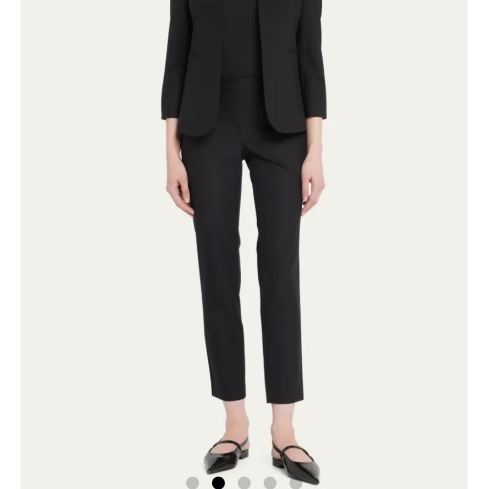 💎 Theory Navy tapered pants